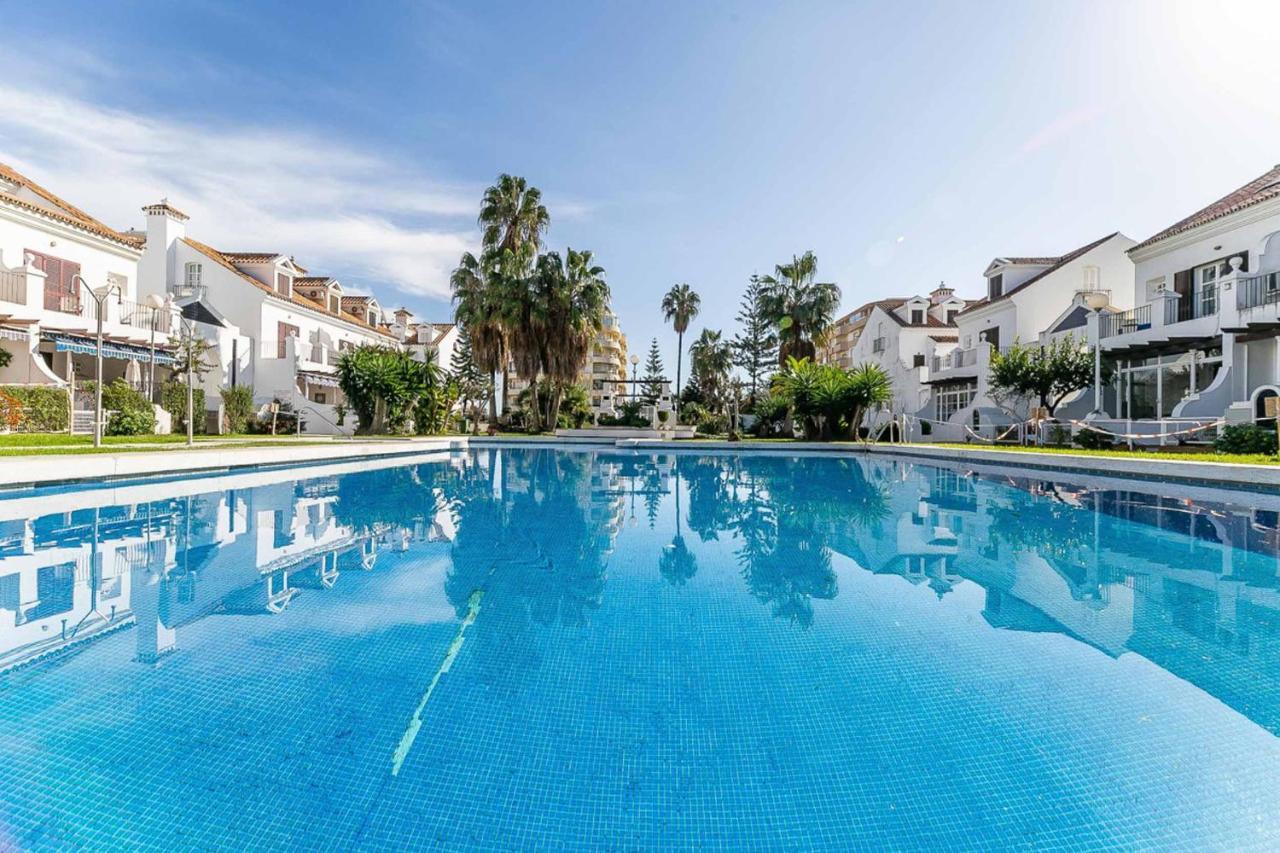 Sur Suites Castillo Fuengirola Exterior foto