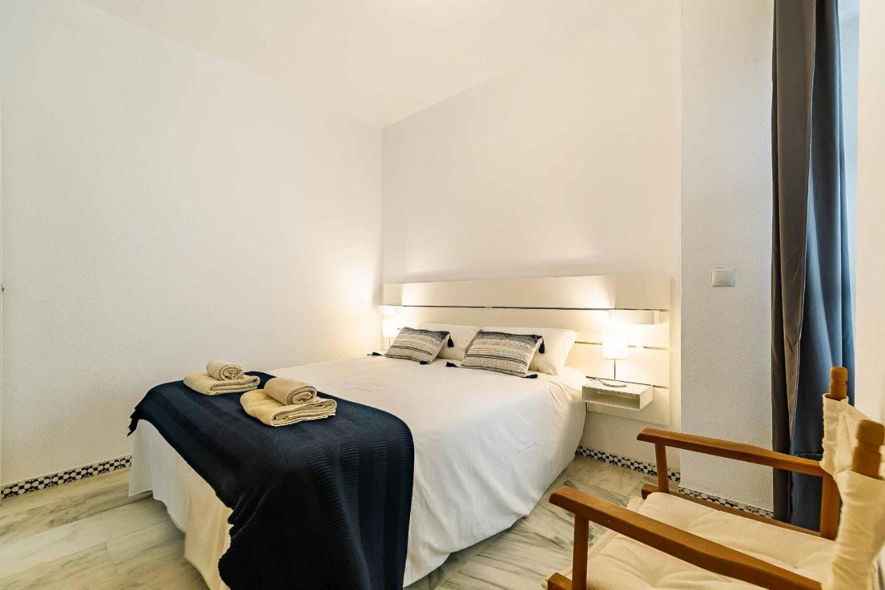 Sur Suites Castillo Fuengirola Exterior foto