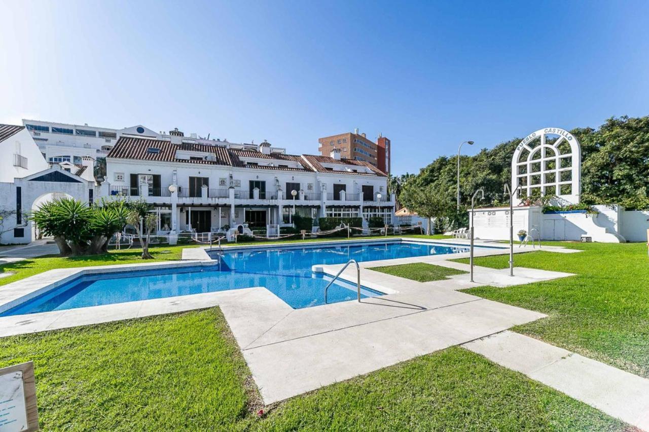 Sur Suites Castillo Fuengirola Exterior foto